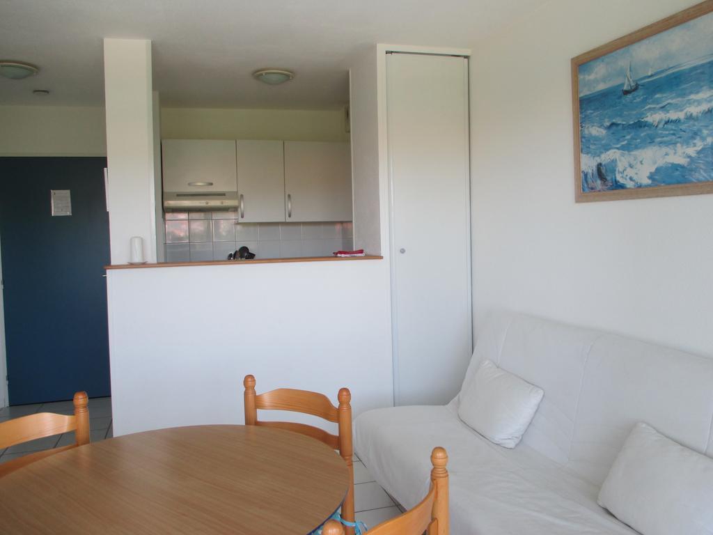 Appartement Golf Et Nivelle Avec Piscine Et Parking Ciboure Bagian luar foto